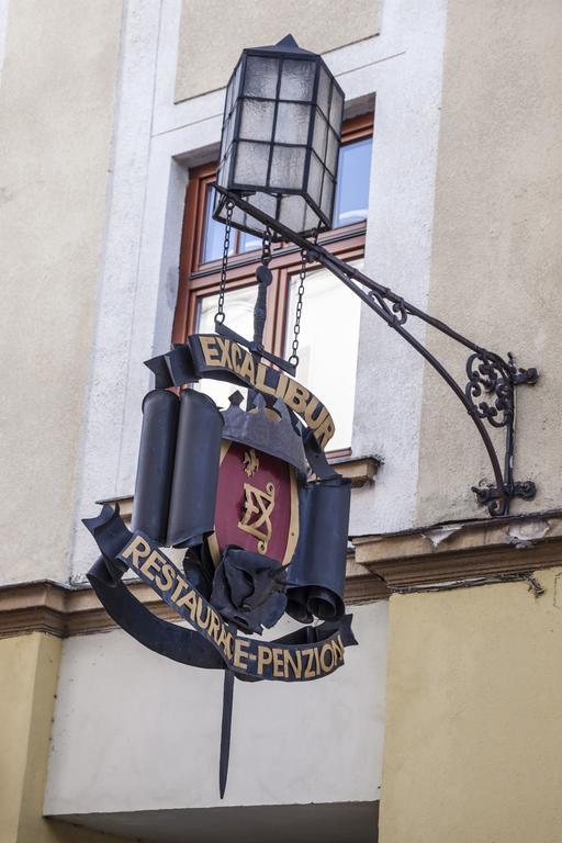 Excalibur Penzion A Restaurace Moravská Třebová Εξωτερικό φωτογραφία